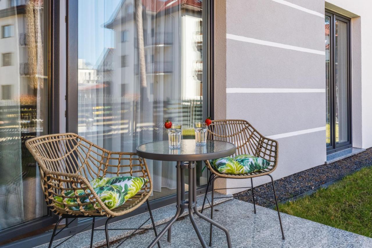 Apartment With Parking 500 M From The Sea By Noclegi Renters Międzywodzie 外观 照片